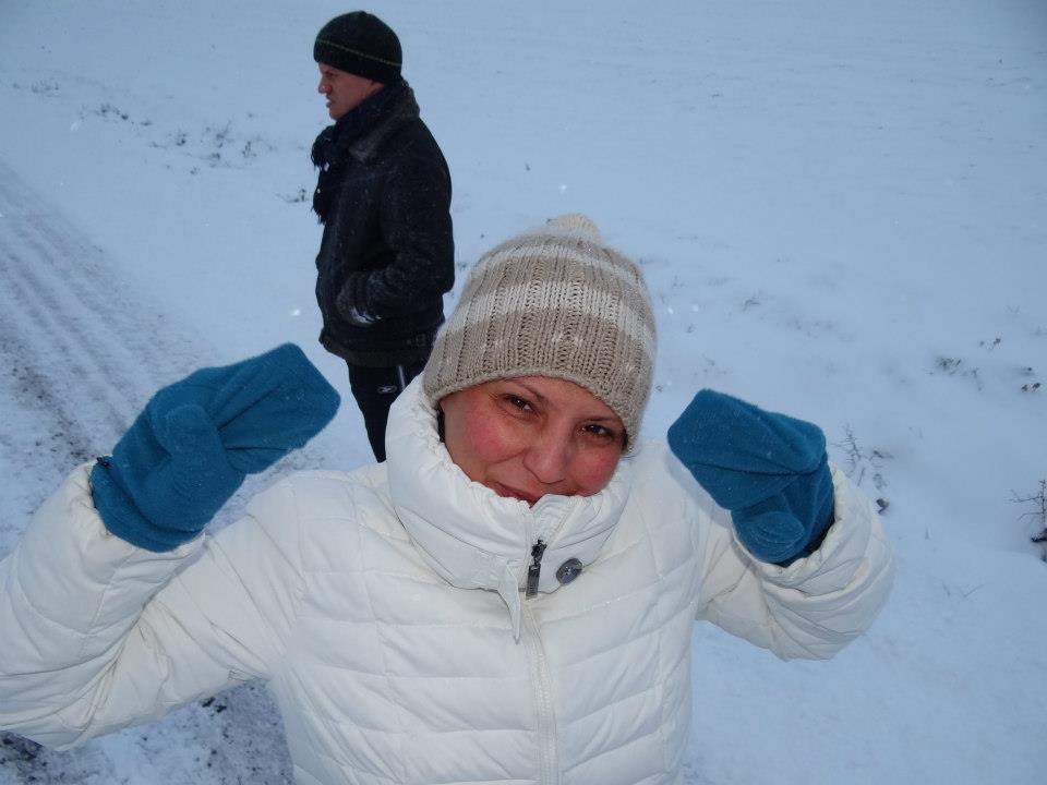 Adele with her husband enjoying the snow